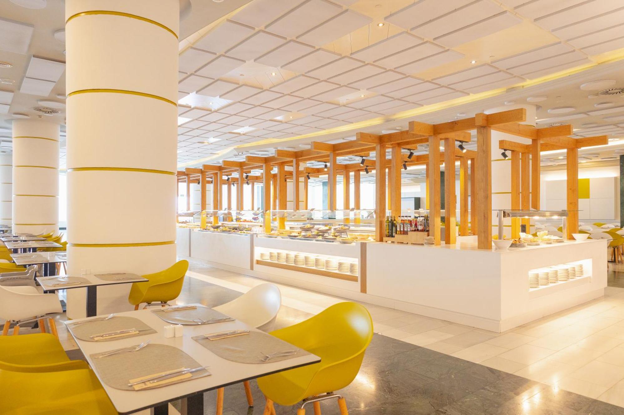 Hotel Landmar Costa Gigantes Family 4*
