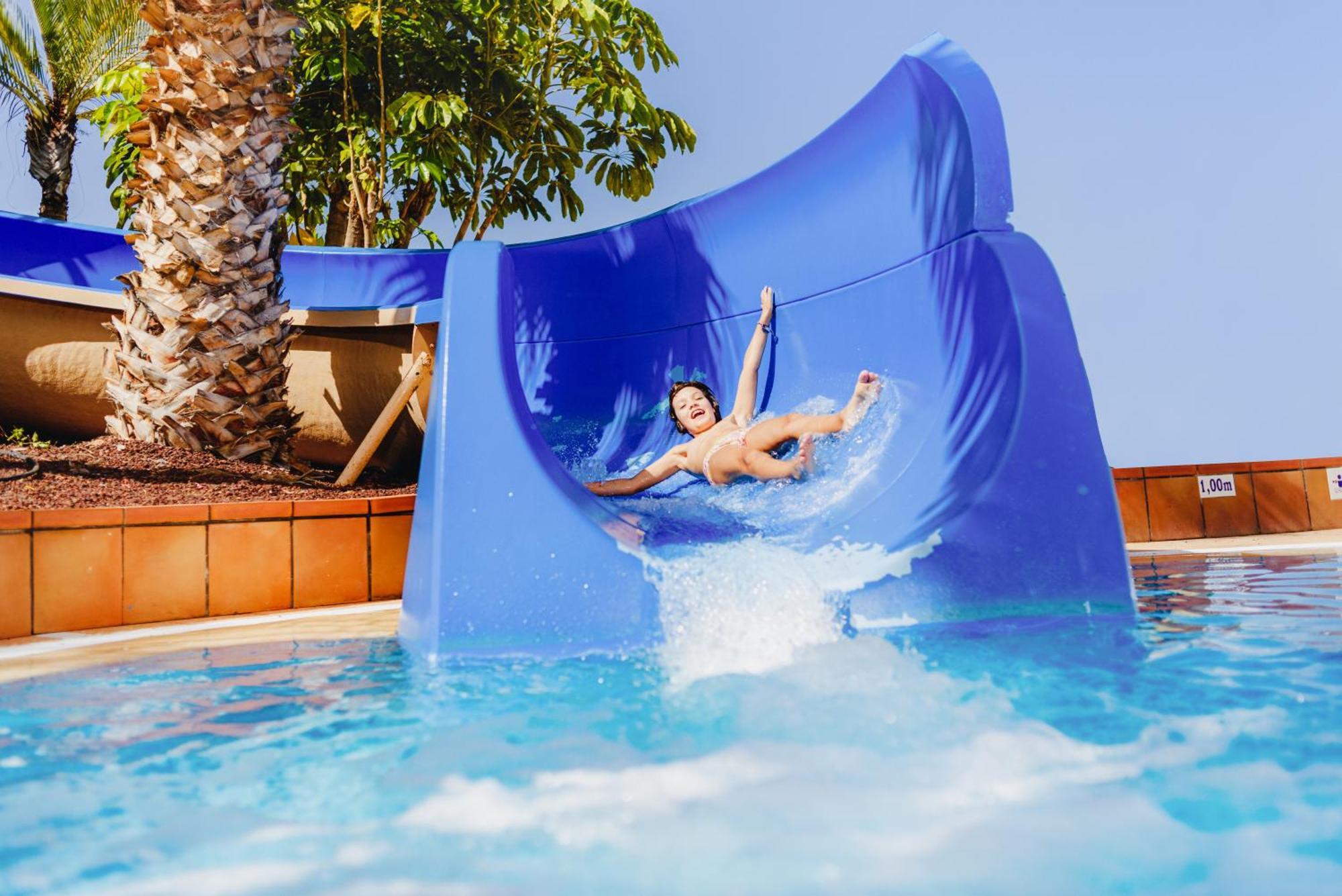 Hotel Landmar Costa Gigantes Family 4*